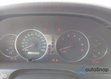 2003 Toyota Land Cruiser z USA, uszkodzony, nr VIN JTEHT05JX32044023